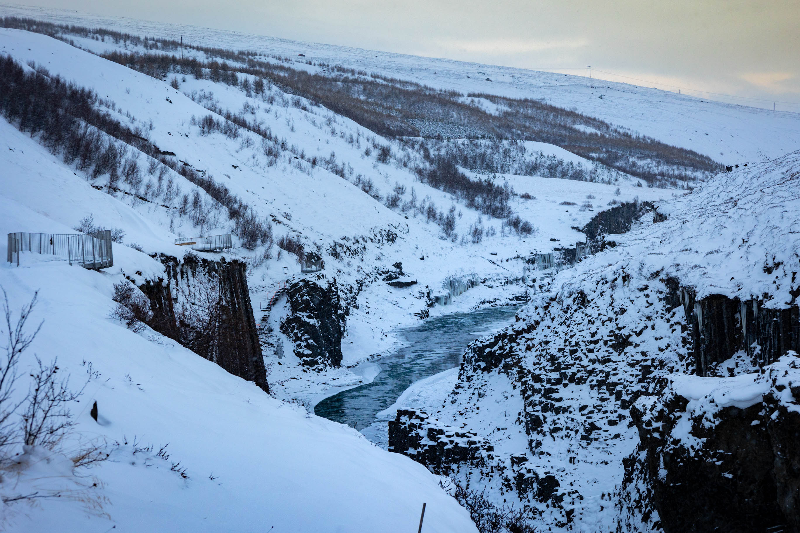 Wasserfall während der our.traveltreats Gruppenreise nach Island